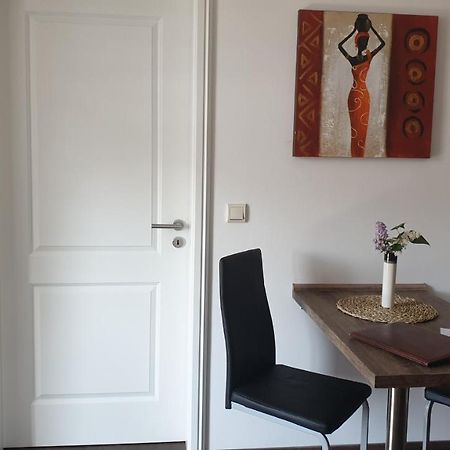 Seensucht & Urlaubstraeume, Ferienwohnung "Seerose" Grossraeschen Exterior foto