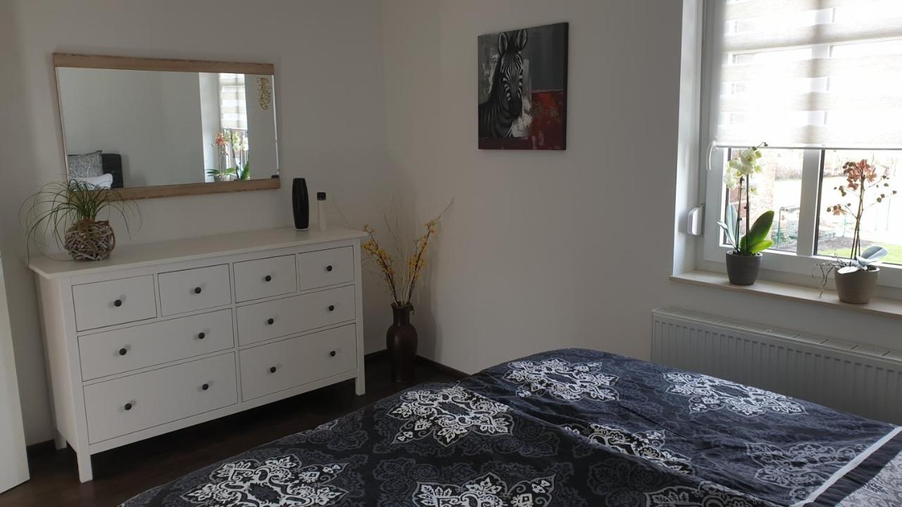 Seensucht & Urlaubstraeume, Ferienwohnung "Seerose" Grossraeschen Exterior foto