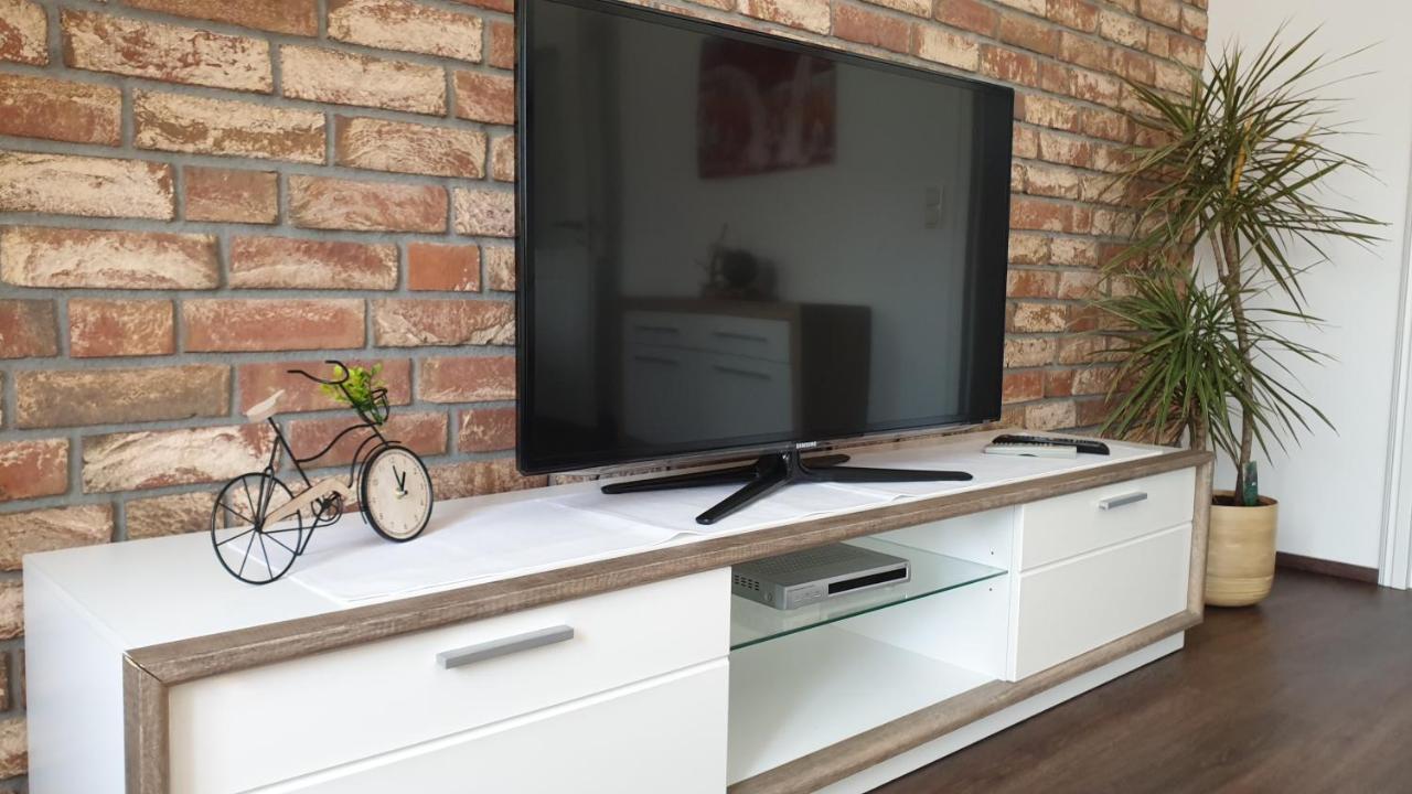 Seensucht & Urlaubstraeume, Ferienwohnung "Seerose" Grossraeschen Exterior foto